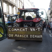 Manifestation contre l'Ayrault port ND des Landes