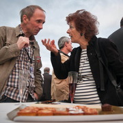 Débat devant les petits fours