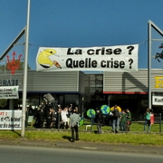 La jet set fête la crise