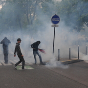 Lacrymos socialistes