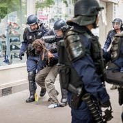 Interpellation musclÃ©e