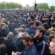 black blocs sur le pont 2