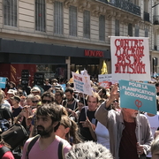 contre Macron