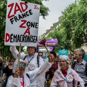 Démacronisation