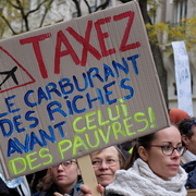 Taxez les carburants des riches