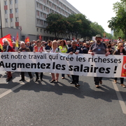 Augmentez les salaires
