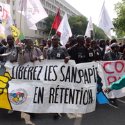 Sans papiers