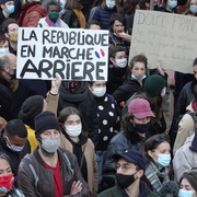 La République en marche arrière