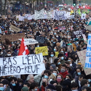 Merci qui?