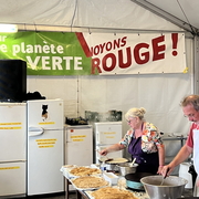 Voyons rouge