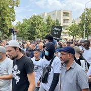 La police tue