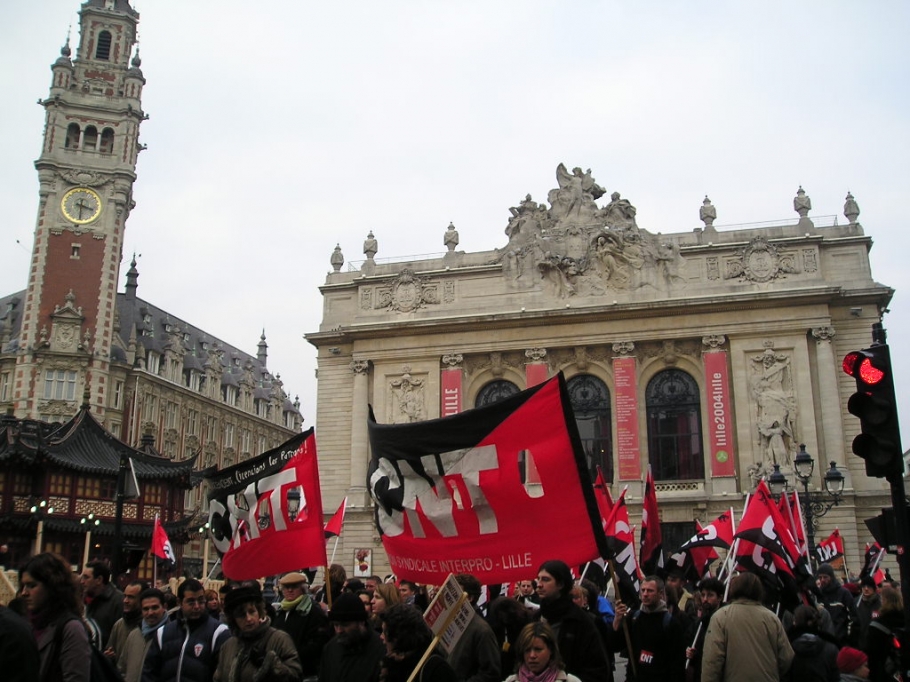 12 syndicat CNT lille manif 35 heures