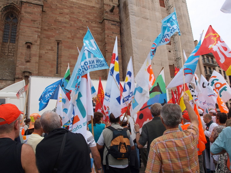 MANIF A RODEZ AVEYRON