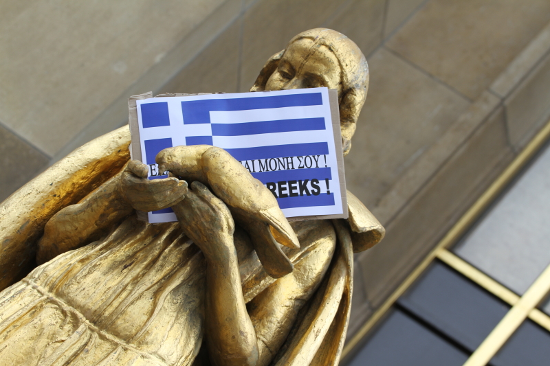 Manif de soutien au peuple grec du Trocadéro à l'Assemblée nationale