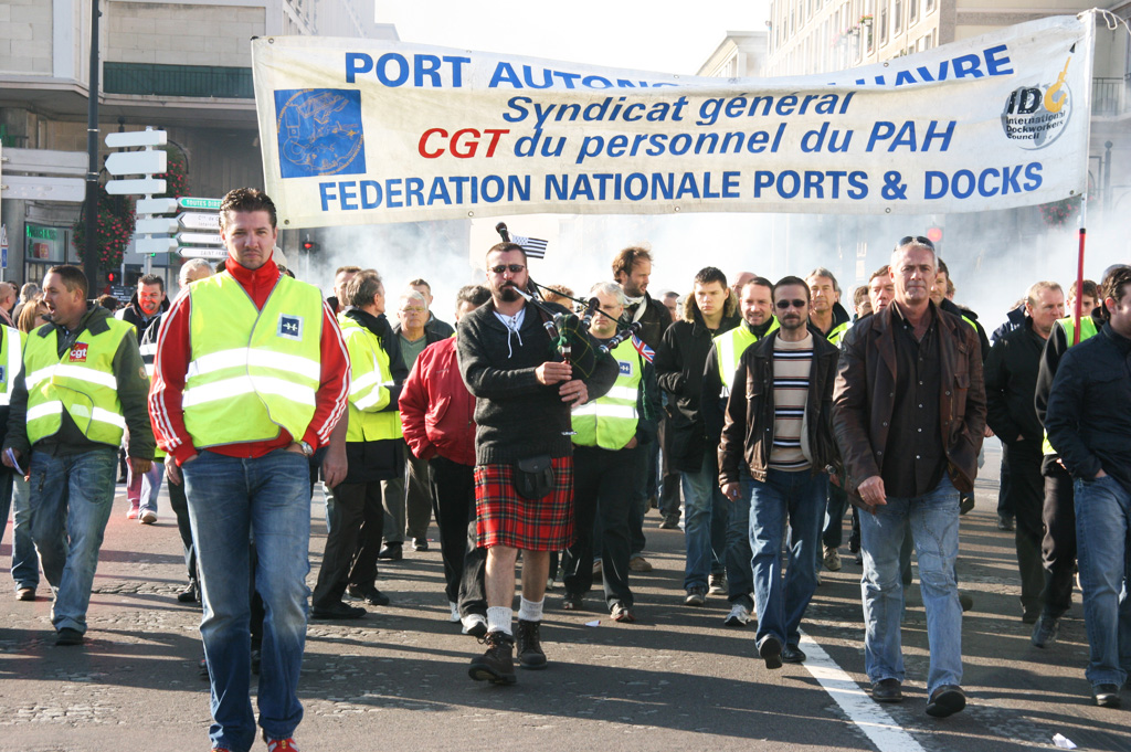 Meeting et manif Le Havre 11 et 12 octobre 2010