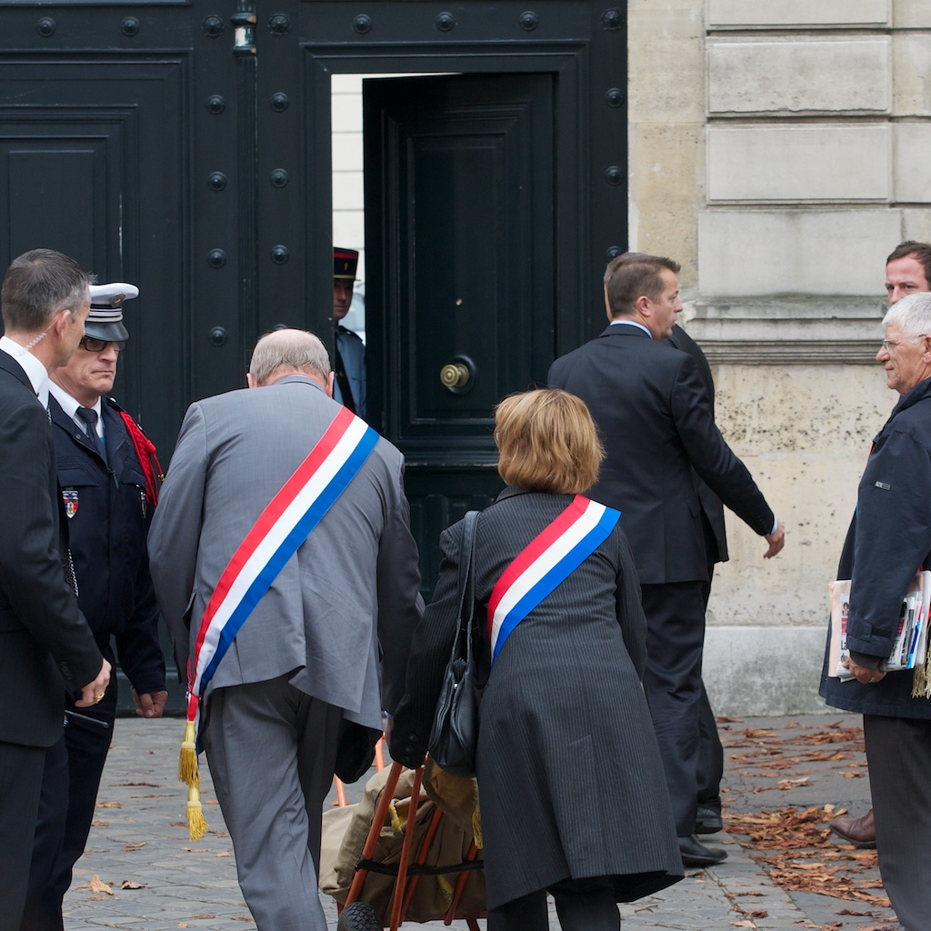 Entrée des pétitions à l'Elysée