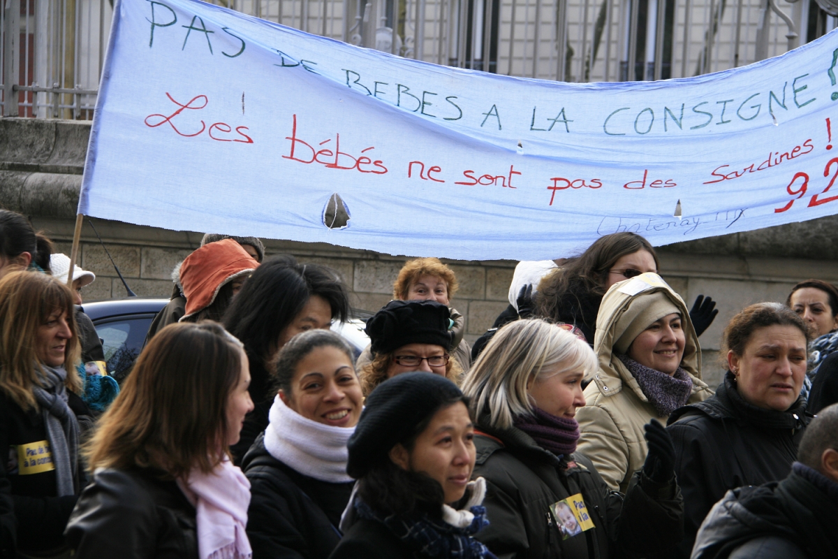 Pas de bébés à la consigne, manif Paris 11 mars 2010-8