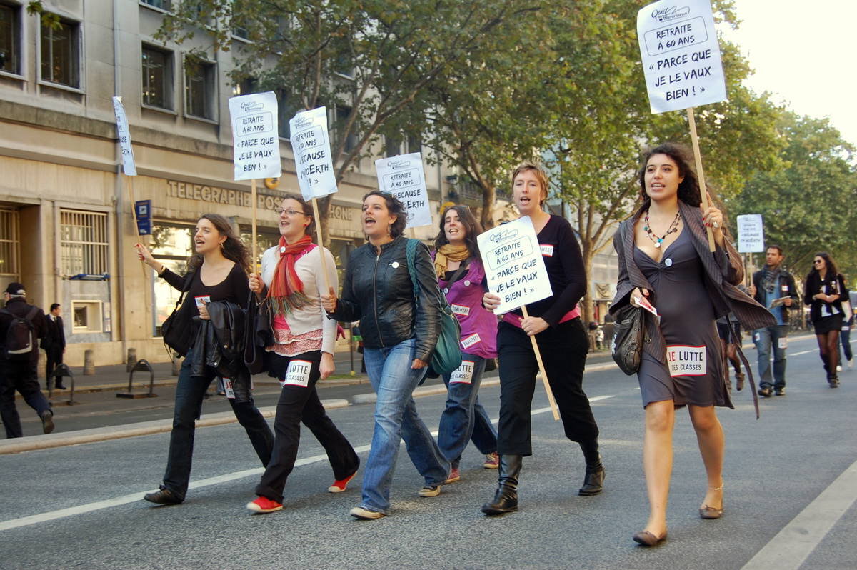 Jeunes Femmes