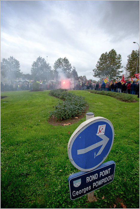 Moulins Sur Allier - Manif retraite 19/10/2010