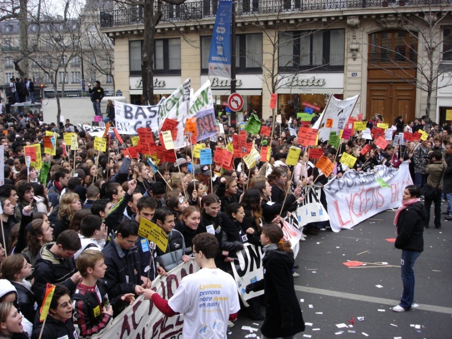 manifestation lycéens Paris 2005-02-10 007