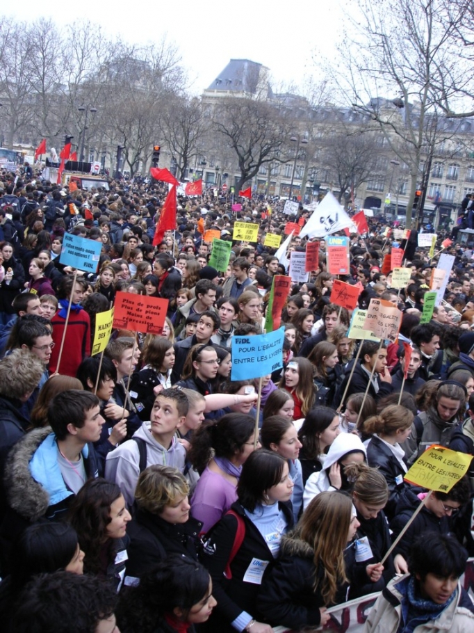 manifestation lycéens Paris 2005-02-10 008