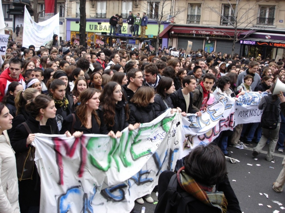 manifestation lycéens Paris 2005-02-10 018