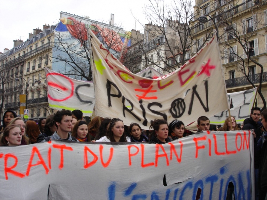 manifestation lycéens Paris 2005-02-10 028