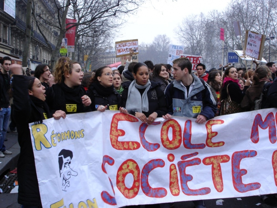 manifestation lycéens Paris 2005-02-10 JC 001