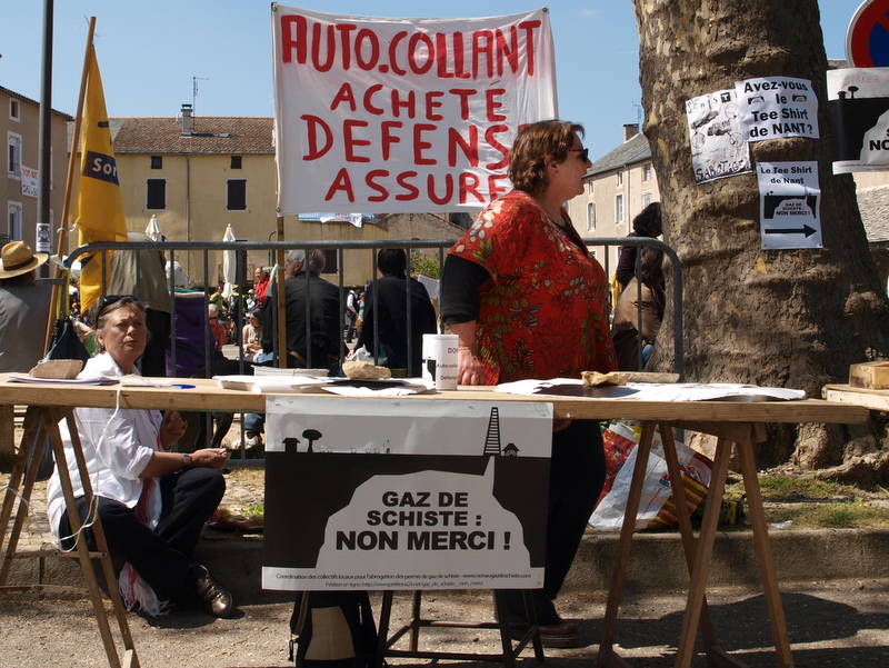 MANIF GAZ DE SCHISTE NANT AVEYRON 17/04/2011