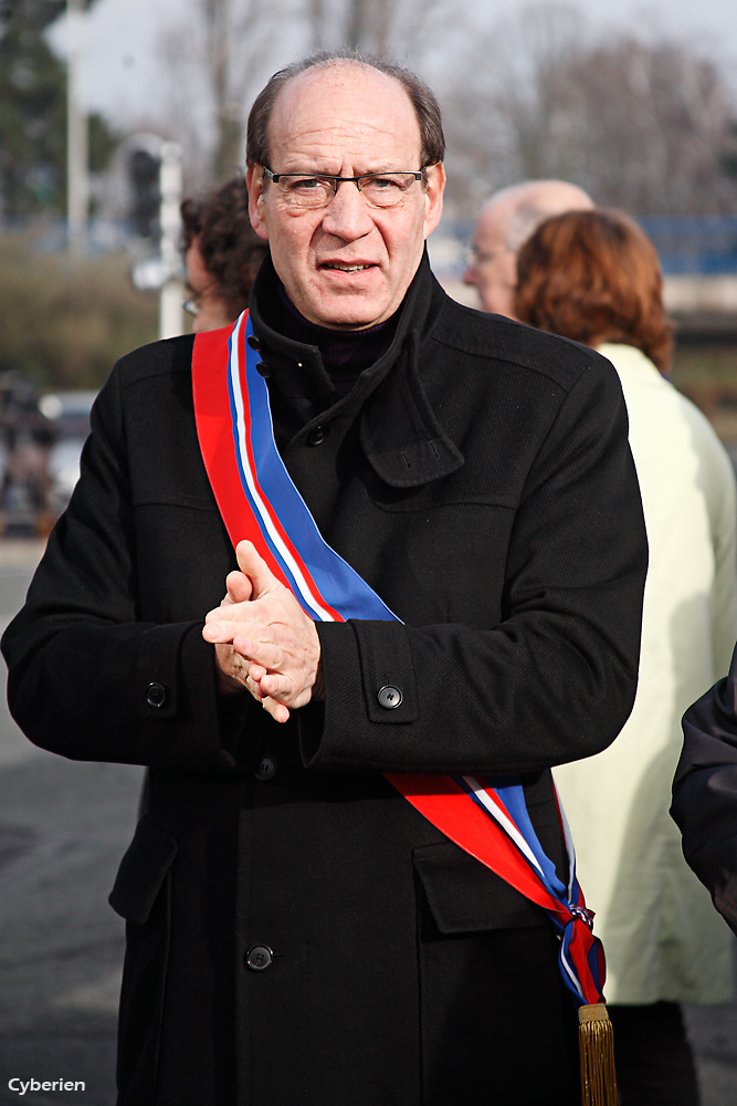 Manif pour la défense du CHU Henri Mondor