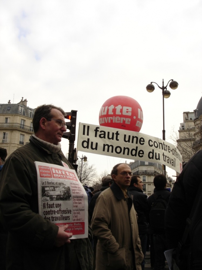 manifestation unitaire 2005-02-05 Lutte-Ouvrière 01