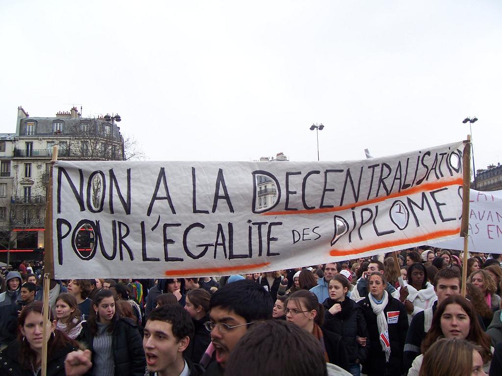 Manifestation lycéenne 15/05/2005