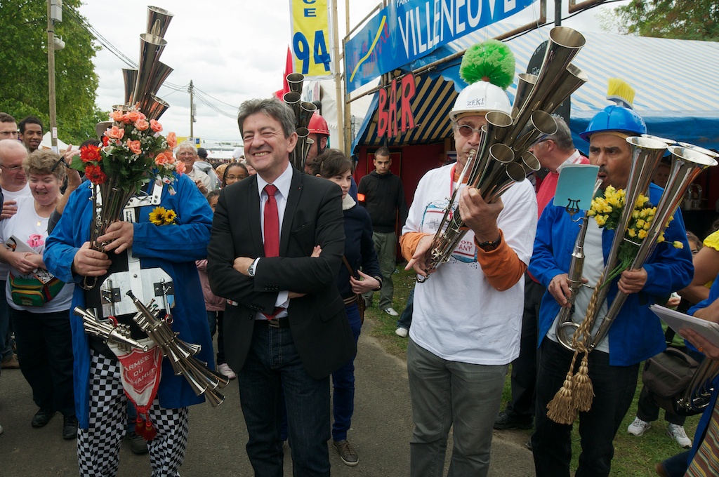 Jean-Luc Mélenchon et la fanfare Zeko