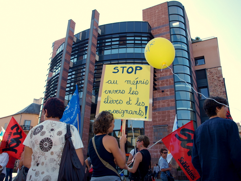 MANIF EDUCATION RODEZ AVEYRON 27 SEPTEMBRE 2011