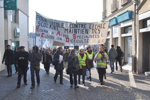 manif éducation samedi 4 fev 2012 au Mans( sarthe)