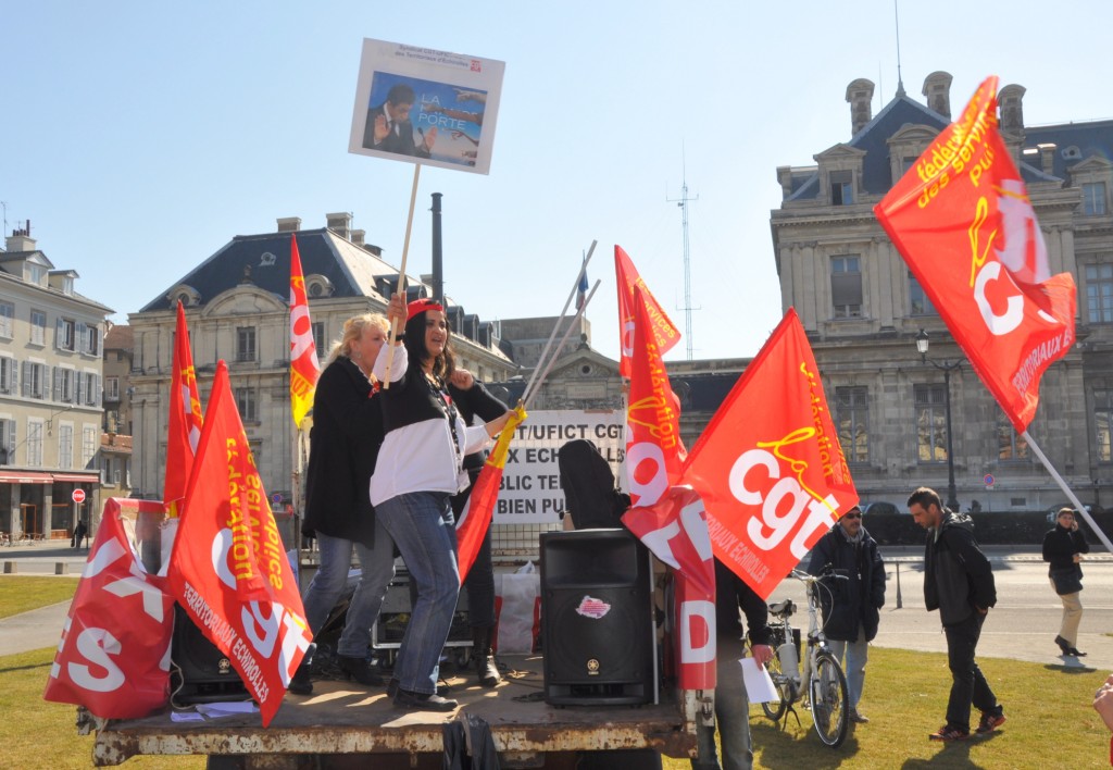 GRENOBLE- Manifestation européenne contre l'austérité