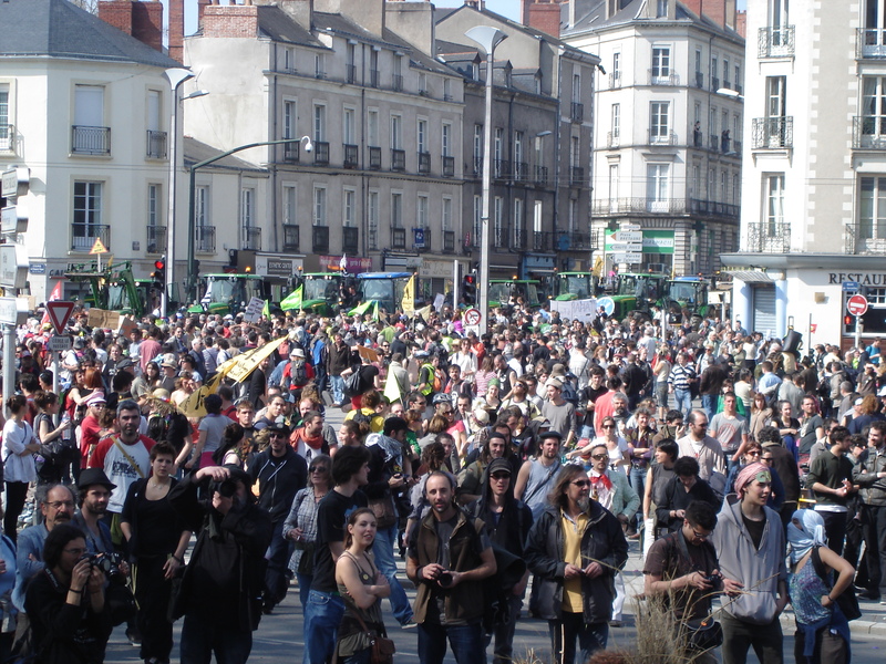 Manifestation contre l'Ayrault port ND des Landes