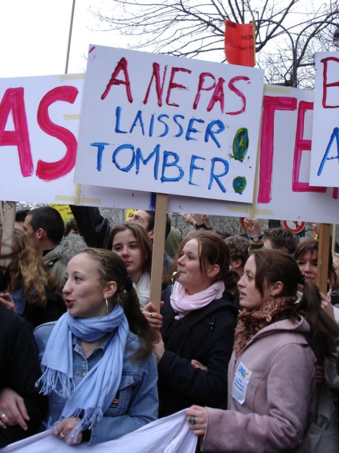 manifestation lycéens Paris 2005-03-08 01