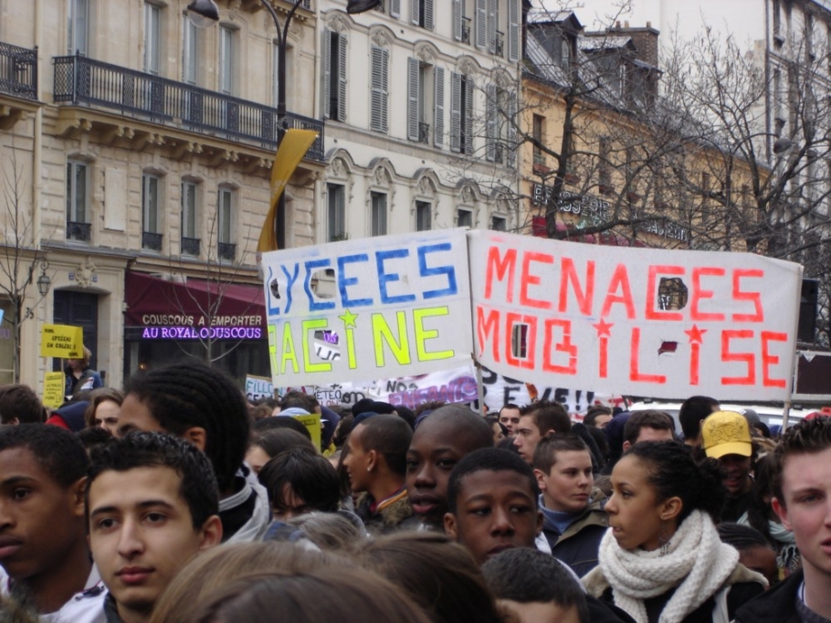 manifestation lycéens Paris 2005-03-08 08