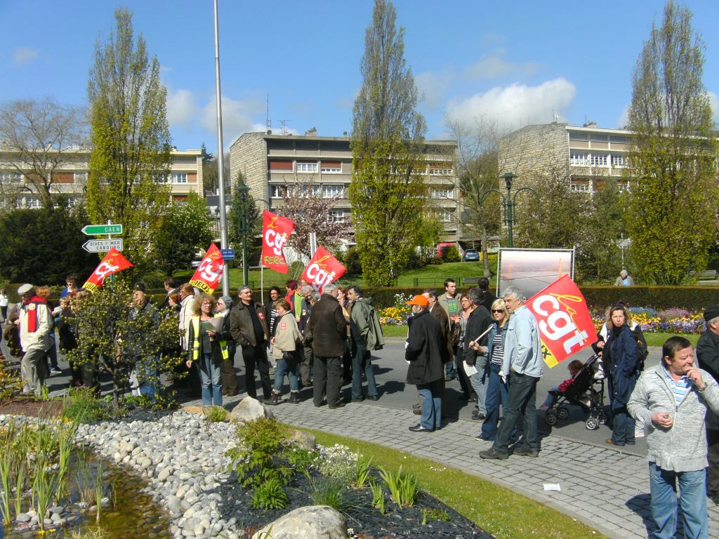 01 Mai Lisieux