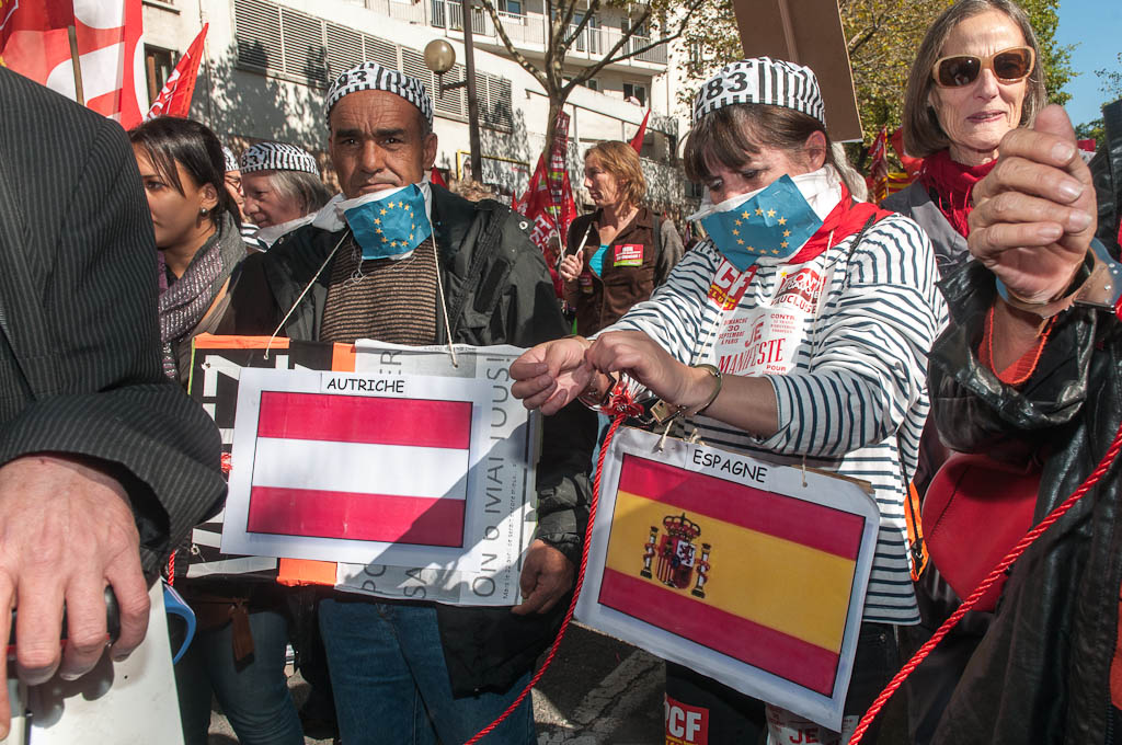 Les peuples bâillonnés et asservis