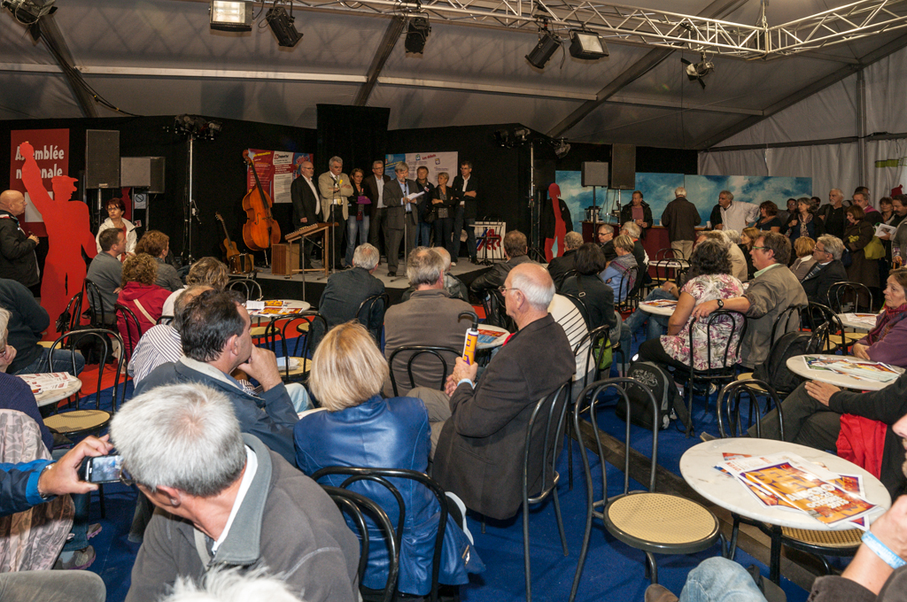 Stand des élus communistes