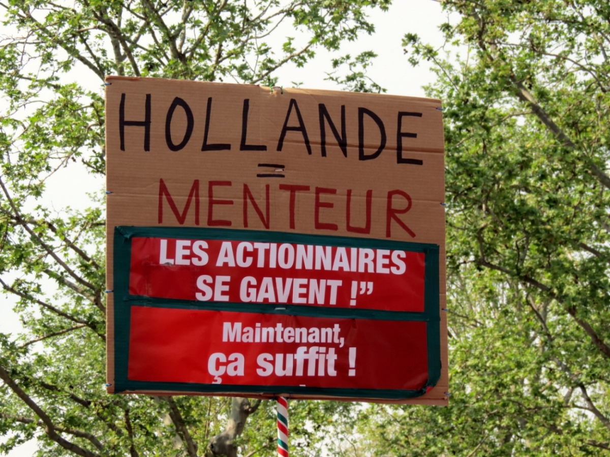 Hollande menteur
