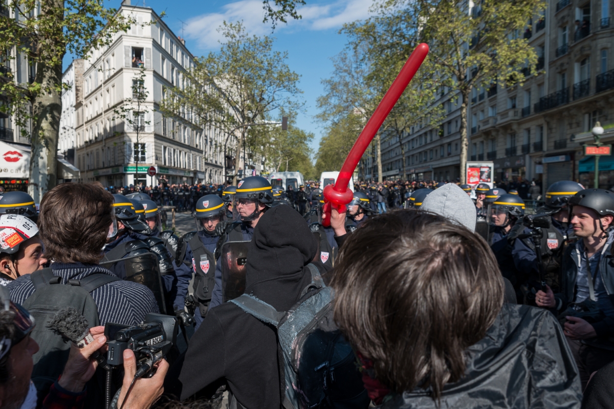 Ã€ armes Ã©galesâ€¦