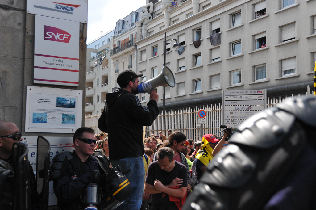 Manif sauvage gare de Lyon