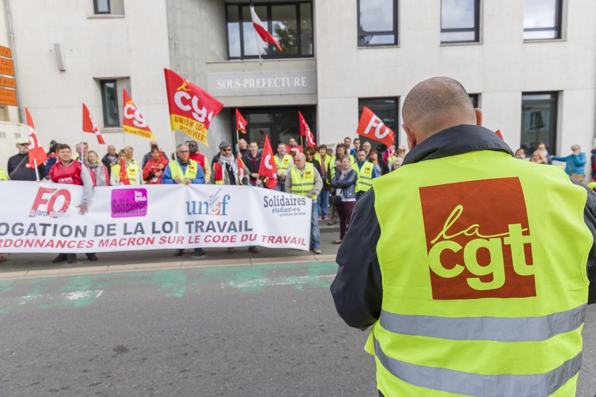 Abrogation de la loi travail