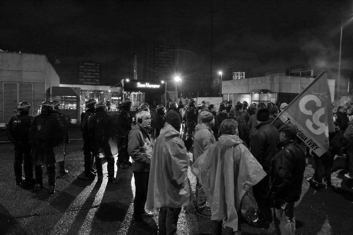 Blocage du dépôts RATP de Vitry.