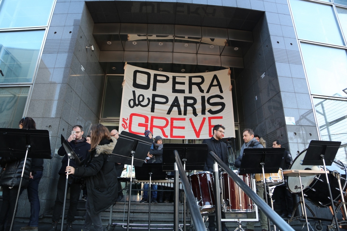 L’opéra de Paris en grève contre la réforme des retraites.