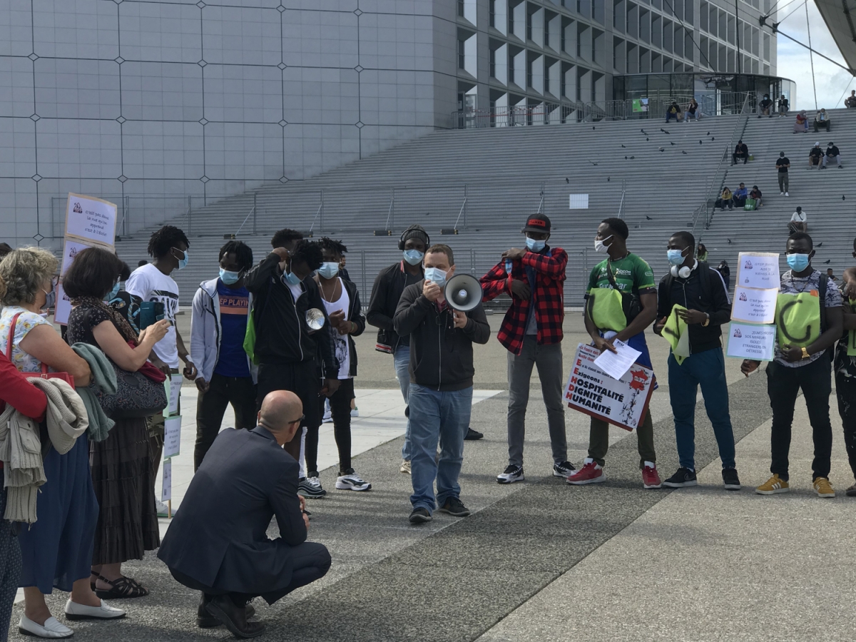 rassemblement pour les jeunes majeurs