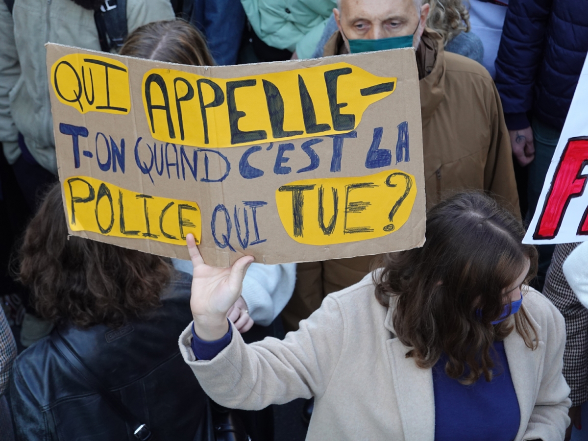 Qui t'appelle quand la police tue ?